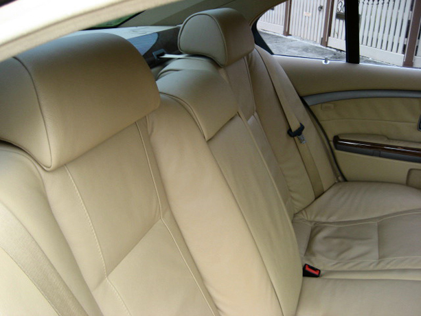 BMW 7 Series photo