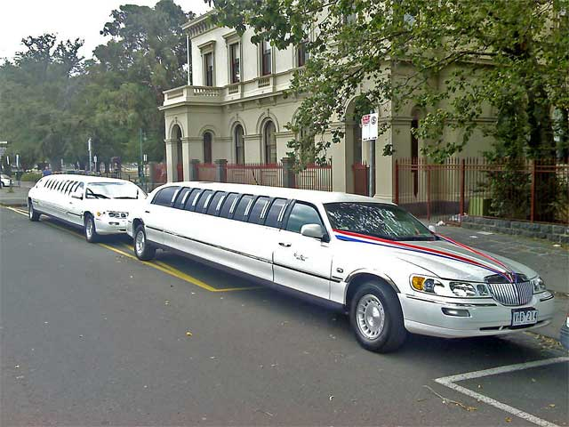 Learjet limousine photo