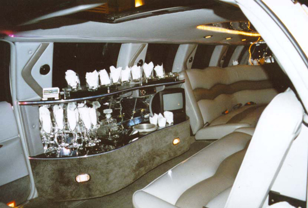 Learjet limousine photo