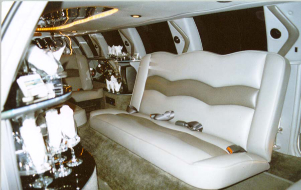 Learjet limousine photo